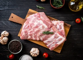Mitos  Fakta Kesehatan Daging Babi Apa yang Harus Kamu Tahu Sebelum Konsumsi