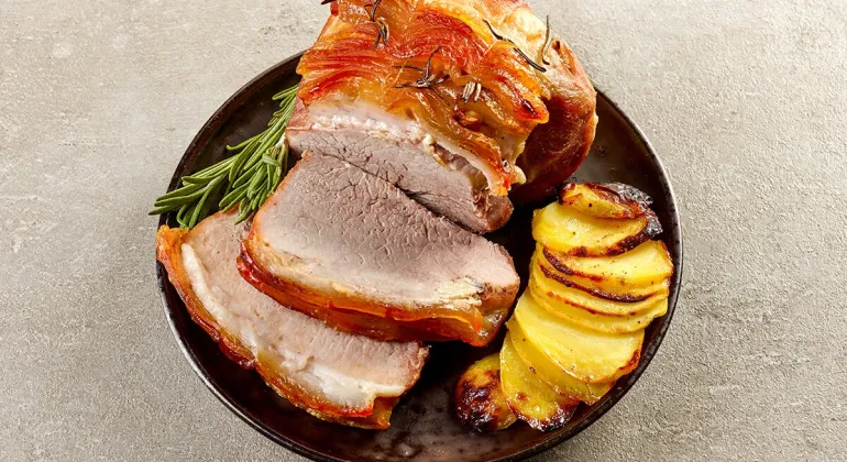 Daging Babi di Era Kuliner Urban: Peluang dan Tantangan Bisnis untuk 2025-2030