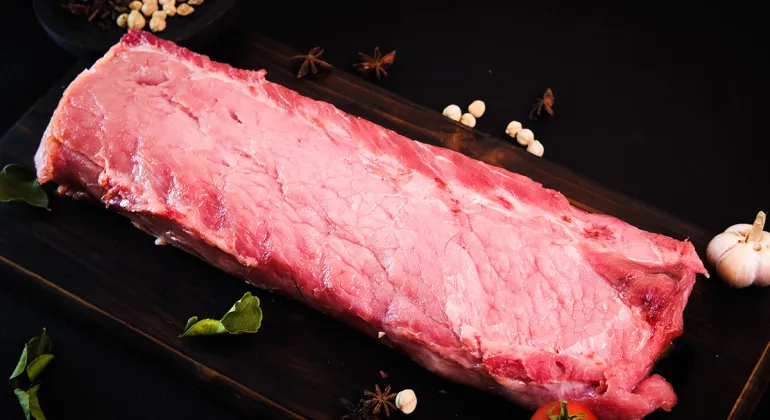 Cara Menyimpan Daging Babi di Kulkas dan Freezer agar Tetap Awet & Segar