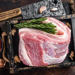 Mengenal Daging Babi Premium Apa Bedanya dengan Biasa dan Kenapa Pilihan Ini Bisa Mengangkat Bisnis Kuliner Anda