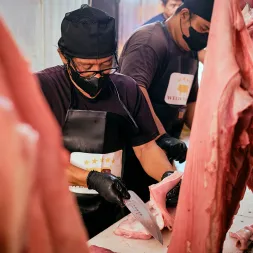 Supplier Daging Babi Cara Menilai Supplier yang Bagus  Kenapa Banyak Restoran Gagal Memilih